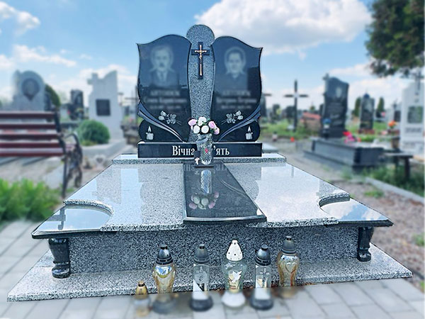 Пам'ятники з граніту подвійні Пам'ятники з граніту подвійні ціни в івано-франківську